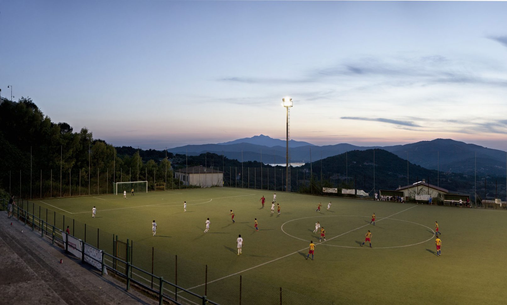 Aufnahme Serie "Mensch und Natur": Motiv Fußballplatz